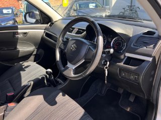 /photos/10955/28030c56-ce4d-4e70-ab65-ac985ce1f62a_i320x240.jpg