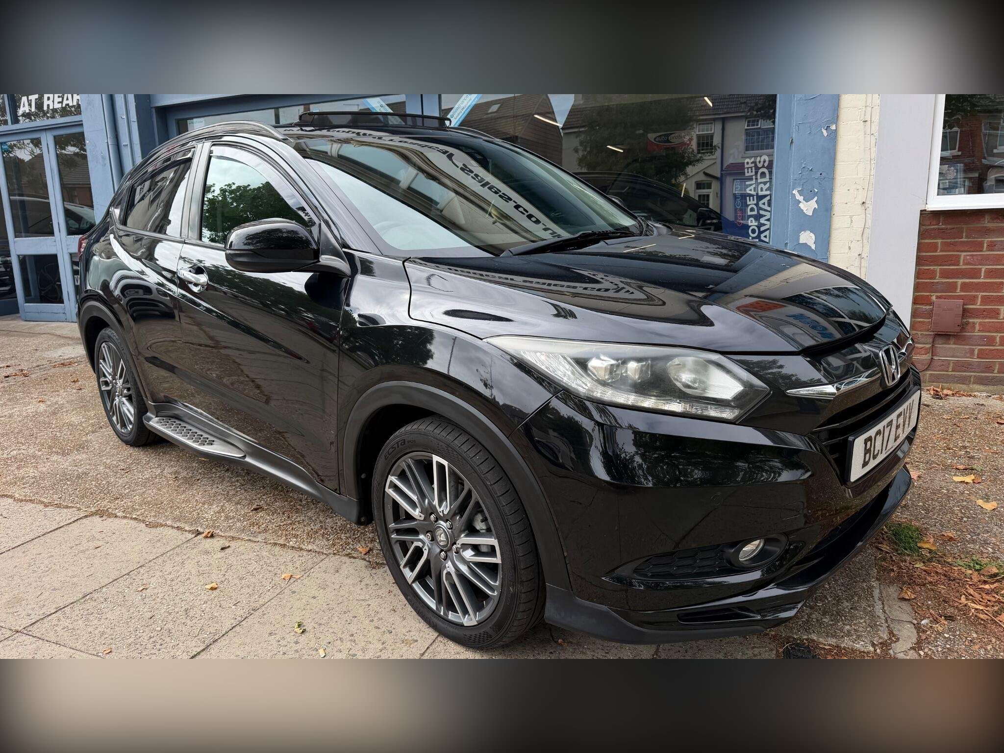 Honda HR-V listing photo
